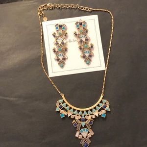 Necklace and earring set